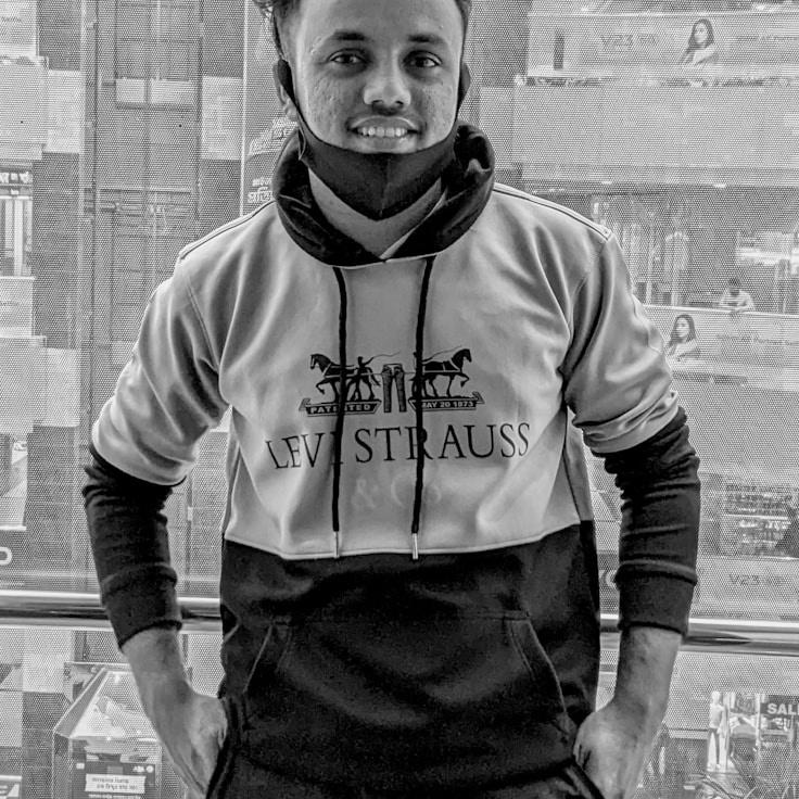 Portrait of Ravi Kapoor, group coordinator and fusion cooking expert